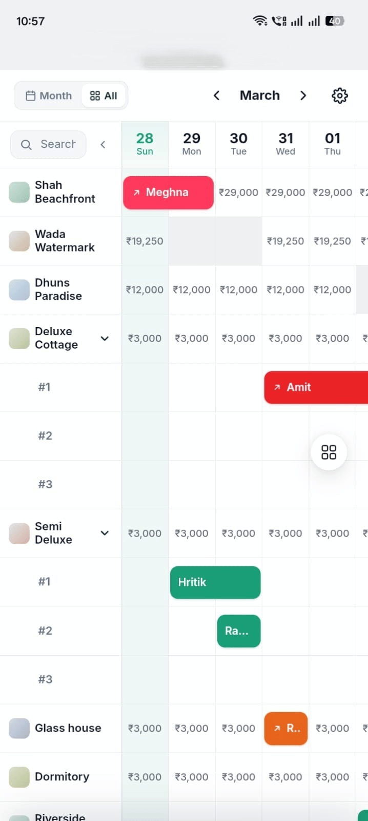 Doorloom booking management collecting a farm stay advance payment over WhatsApp